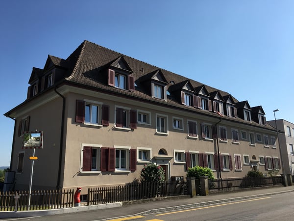 Charmante 4.5-Zimmer-Attika-Wohnung 1