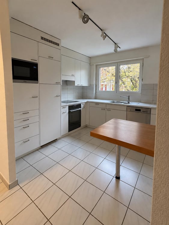 Befristet bis 31.01.2028/ 3.5-Zimmer-Wohnung in Zürich 2