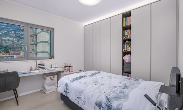 ELEGANTE 1.5 LOCALI CON TERRAZZA E VISTA APERTA A LUGANO 7