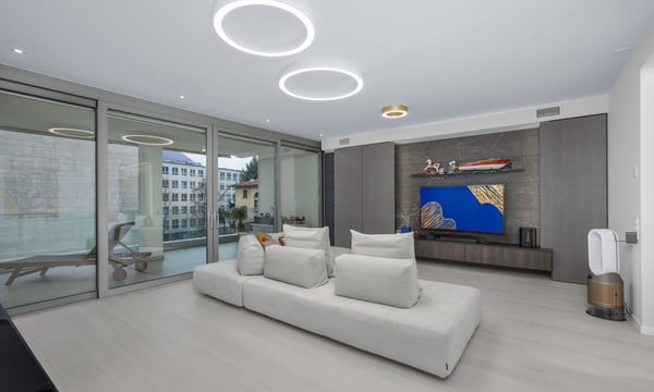 ELEGANTE 1.5 LOCALI CON TERRAZZA E VISTA APERTA A LUGANO 1