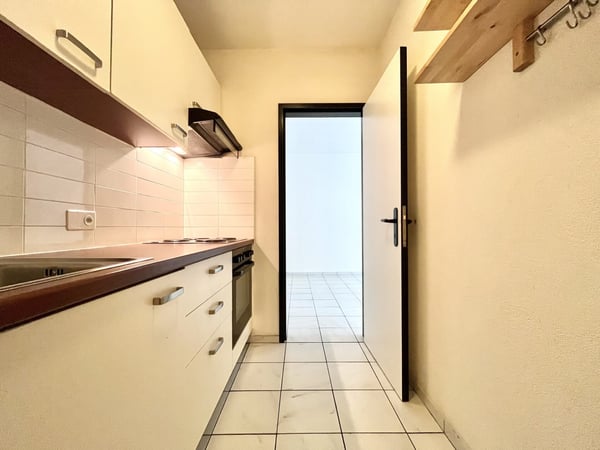 MONOLOCALE ARREDATO CON BALCONE IN ZONA SERVITA A CANOBBIO 7