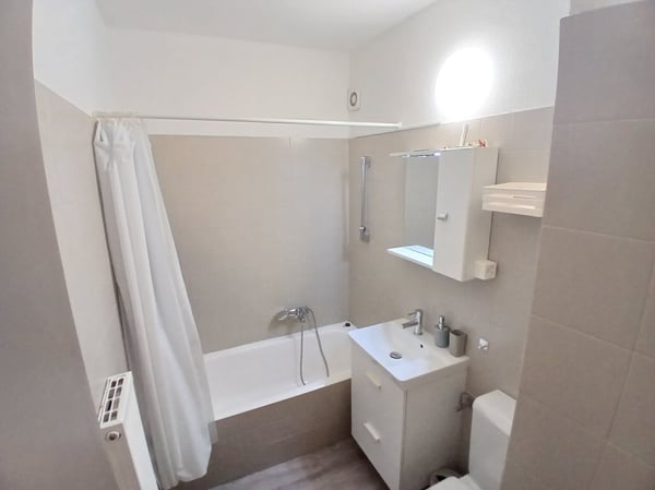 MONOLOCALE RISTRUTTURATO IN ZONA CENTRALE A LUGANO-VIGANELLO 6