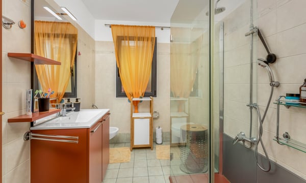 CASA 4.1 LOCALI CON GIARDINO E LOCALE HOBBY A MENDRISIO 8