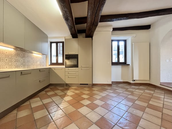 AFFITTASI 1.5 NELLA STORICA CASA DELLA RAGIONE A SONVICO 2