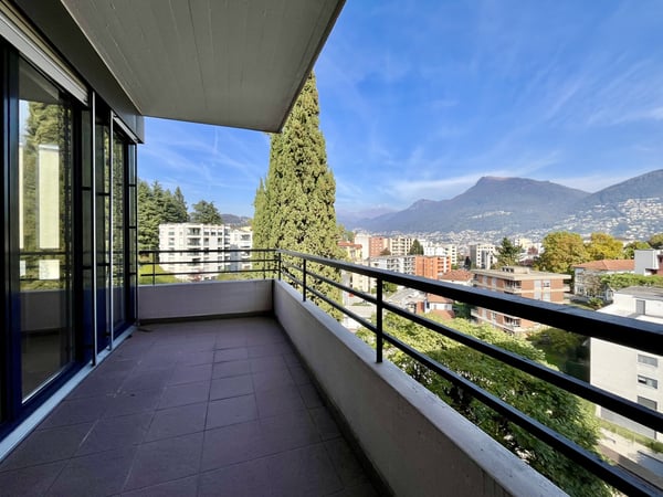 AFFITTASI ATTICO 1.5 IN RESIDENZA CON PISCINA A LUGANO 2