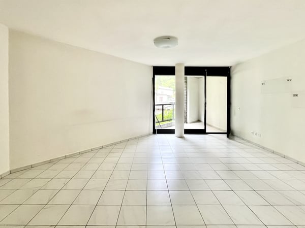 MONOLOCALE ARREDATO CON BALCONE IN ZONA SERVITA A CANOBBIO 6