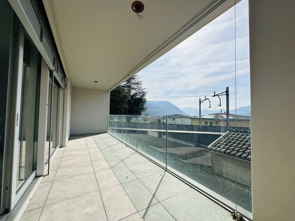 NUOVO 1.5 LOCALI CON BALCONE E VISTA APERTA A BELLINZONA 2