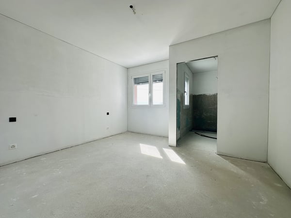 NUOVO 1.5 LOCALI CON BALCONE E VISTA APERTA A BELLINZONA 7