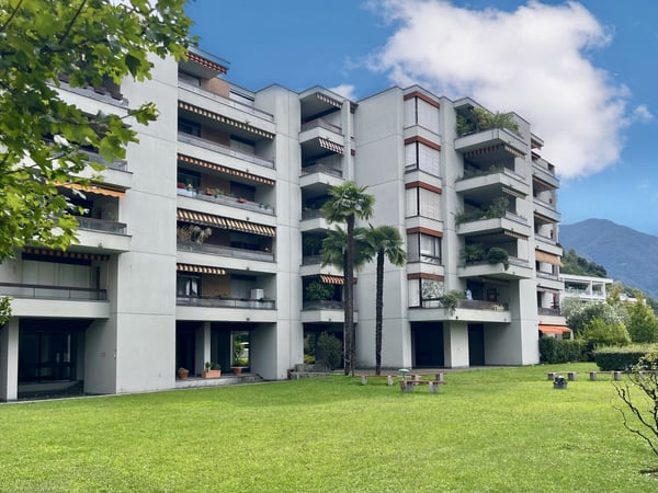 AFFITTASI LUMINOSO 1.5 LOC. CON TERRAZZE A LUGANO VIGANELLO 9