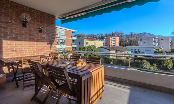 AFFARE - AMPIO 1.5 CON TERRAZZA E PISCINA A MASSAGNO-PORZA 2