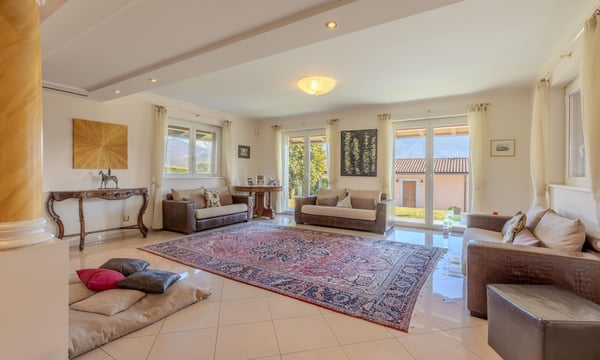 VILLA ESCLUSIVA DI 2 LOCALI CON PISCINA E DEPENDANCE A MANNO 5