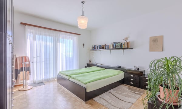 INCANTEVOLE VILLA 2.5 LOC. CON PISCINA E LAGHETTO AD AROGNO 5