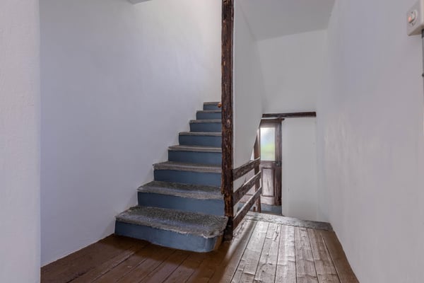 RENDITA 5% NETTO - STABILE DI 3 APPARTAMENTI A LUMINO 7