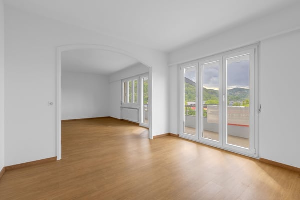 ATTICO 1.5 LOC. CON BALCONI E MERAVIGLIOSA VISTA A CHIASSO 2