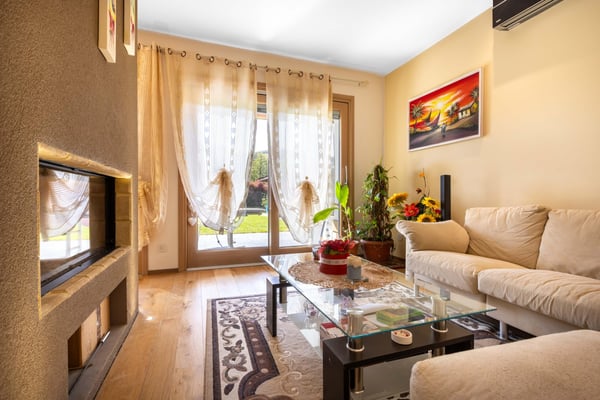 STUPENDA CASA 1.5 SU UN UNICO PIANO CON GIARDINO A STABIO 2