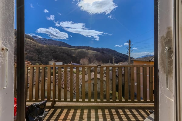 SPAZIOSA CASA 2 LOC. CON TRE UNITÀ A REDDITO A LUGANO BOGNO 6