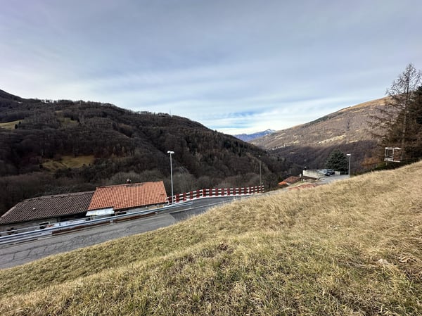 TERRENO EDIFICABILE PER 3-4 UNITÃ ABITATIVE A CERTARA 3