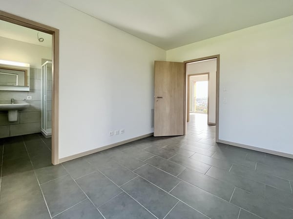 AFFITTASI STUPENDO 1.5 LOCALI DUPLEX CON TERRAZZA A STABIO 6