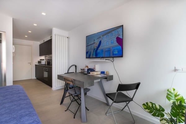 APPARTAMENTO 2.5 LOCALI COME NUOVO A LUGANO PREGASSONA 2