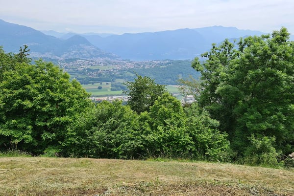 TERRENO EDIFICABILE R2 VISTA LAGO CON PROGETTO A CADEMARIO 2