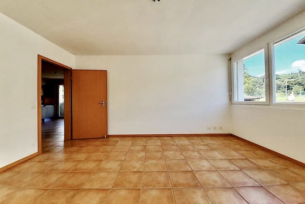 AFFITTASI AMPIO E MODERNO 1.5 LOCALI CON TERRAZZA A MAGLIASO 6