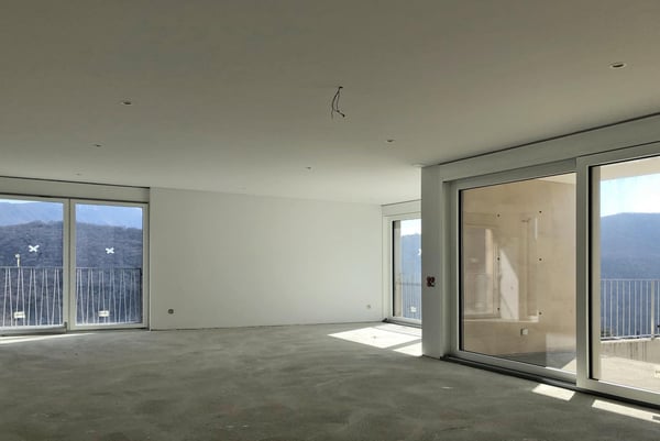 MODERNA VILLA 1.5 LOCALI CON GRANDE GIARDINO A COLLINA D'ORO 5