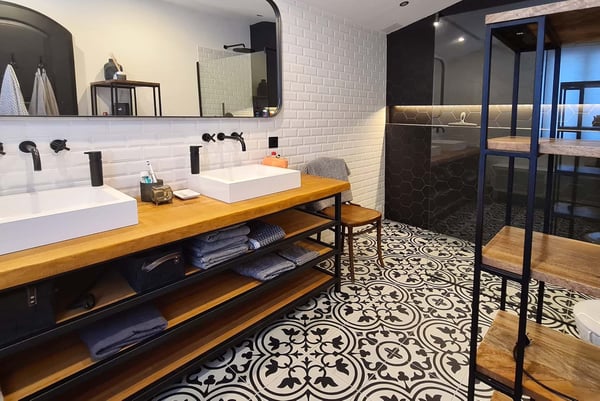 STUPENDA CASA 1.5 LOCALI DI CHARME CON GIARDINO A PIANDERA 8