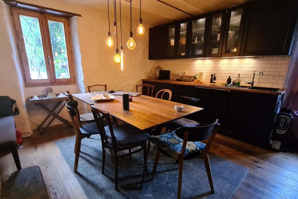 STUPENDA CASA 1.5 LOCALI DI CHARME CON GIARDINO A PIANDERA 3