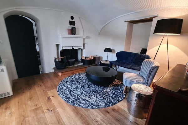 STUPENDA CASA 1.5 LOCALI DI CHARME CON GIARDINO A PIANDERA 2