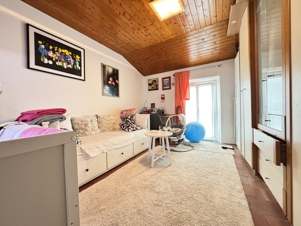 CARATTERISTICO 1.5 LOCALI ALL'ULTIMO PIANO A BEDANO 9