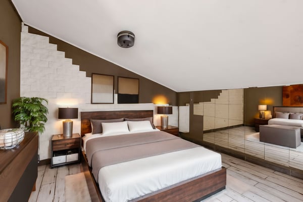 GRAZIOSA CASA 1.5 LOCALI CON ATELIER A PURASCA 5