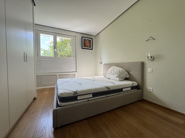 AFFITTASI 1.5 CON GIARDINO PISCINA E VISTA LAGO A BISSONE 6