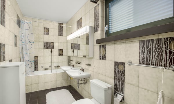 AMPIO APPARTAMENTO 1.5 CON VISTA LAGO MOZZAFIATO AD ALDESAGO 8