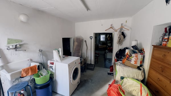 CASA UNIFAMILIARE 1 LOCALI RISTRUTTURATA A MIGLIEGLIA 8