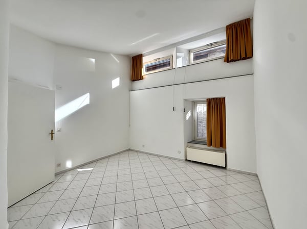 SUBENTRO AFFITTO - BEL TRIPLEX 5.5 CON MANSARDA A STABIO 5