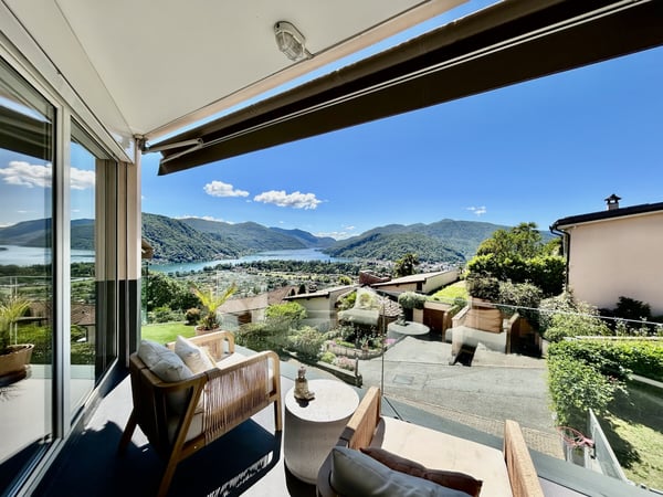 AFFITTASI AMPIA VILLA A SCHIERA 6 LOCALI VISTA LAGO A NEGGIO 4