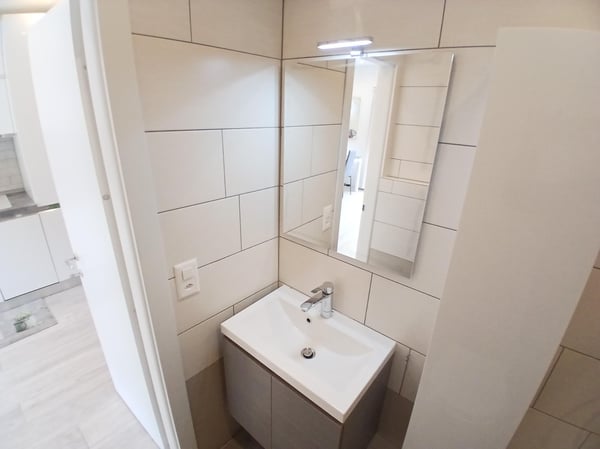 INVESTIMENTO IDEALE - MONOLOCALE RISTRUTTURATO AD AGNO 7