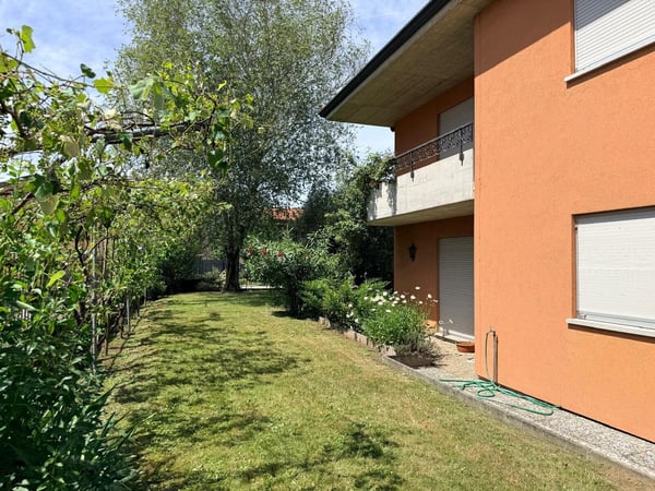 AMPIA E BELLA CASA 6 LOCALI CON GROTTINO A GENESTRERIO 9