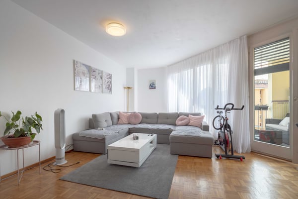 AMPIO 3.5 LOCALI CON TERRAZZA IN ZONA SERVITA A PREGASSONA 1