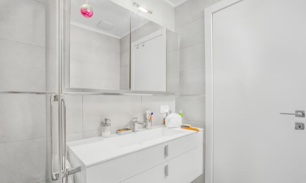 STUPENDO E MODERNO 2.5 LOCALI CON VISTA APERTA A MASSAGNO 7