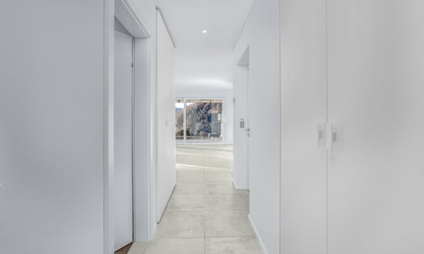 MAGNIFICO ATTICO 2.5 LOCALI CON TERRAZZA VISTA LAGO A ROVIO 6