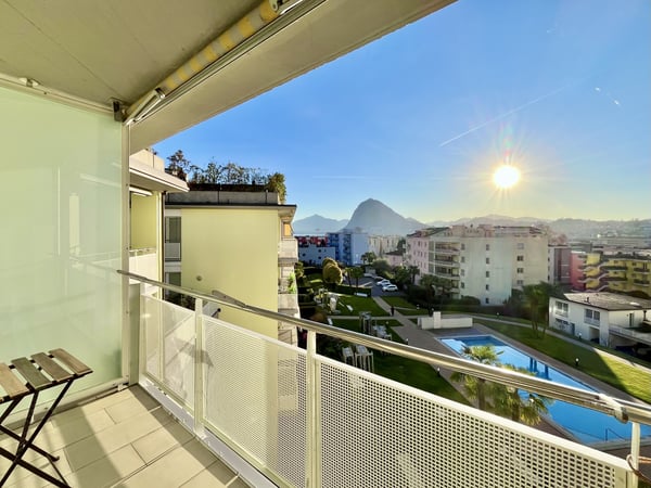 LUMINOSO ATTICO 3.5 CON AMPIA TERRAZZA ROOF TOP A PREGASSONA 2
