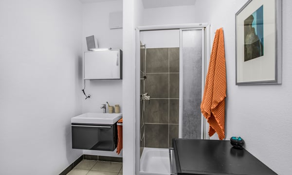 STUPENDO E MODERNO 5.5 LOCALI CON GRANDE TERRAZZA A STABIO 11