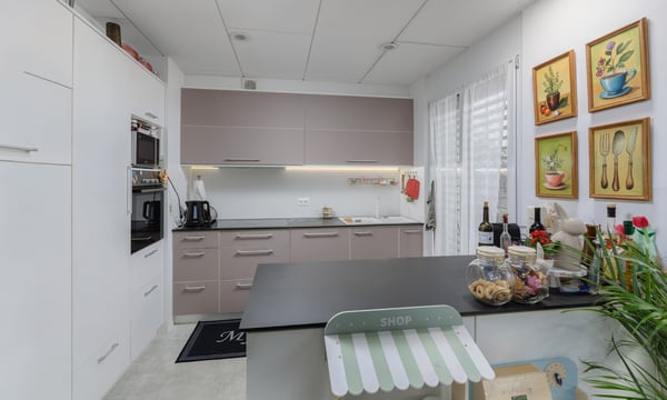 SPLENDIDO 4.5 LOCALI CON GIARDINO PRIVATO A LUGANO FIGINO 5