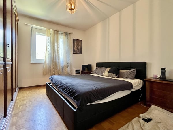 SOLEGGIATA UNITA' 3.5 LOCALI CON VISTA PANORAMICA A SAVOSA 6