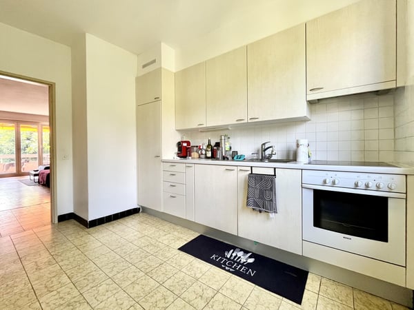 SOLEGGIATA UNITA' 3.5 LOCALI CON VISTA PANORAMICA A SAVOSA 1
