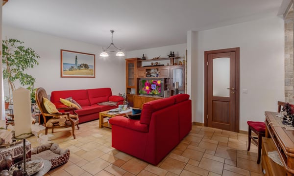 ACCOGLIENTE E GRAZIOSA CASA 5.5 CON GIARDINO A MEDEGLIA 4