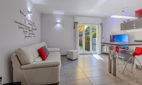 RENT TO BUY - 3.5 LOCALI COME NUOVO CON GIARDINO A CARONA 1