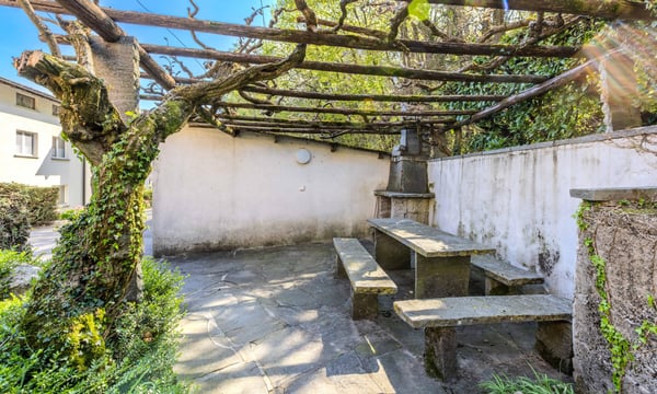 RENT TO BUY - 3.5 LOCALI COME NUOVO CON GIARDINO A CARONA 8