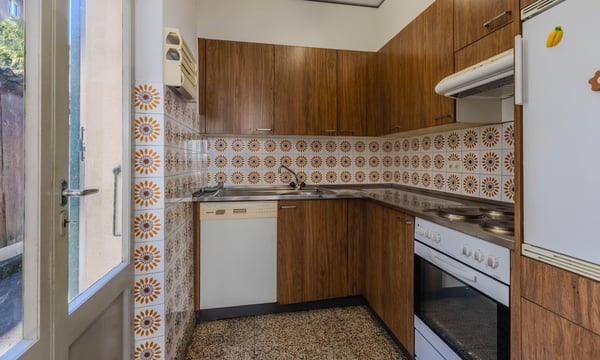 SPAZIOSA CASA 7.5 CON GIARDINO E AREA COMMERCIALE A CUREGLIA 4